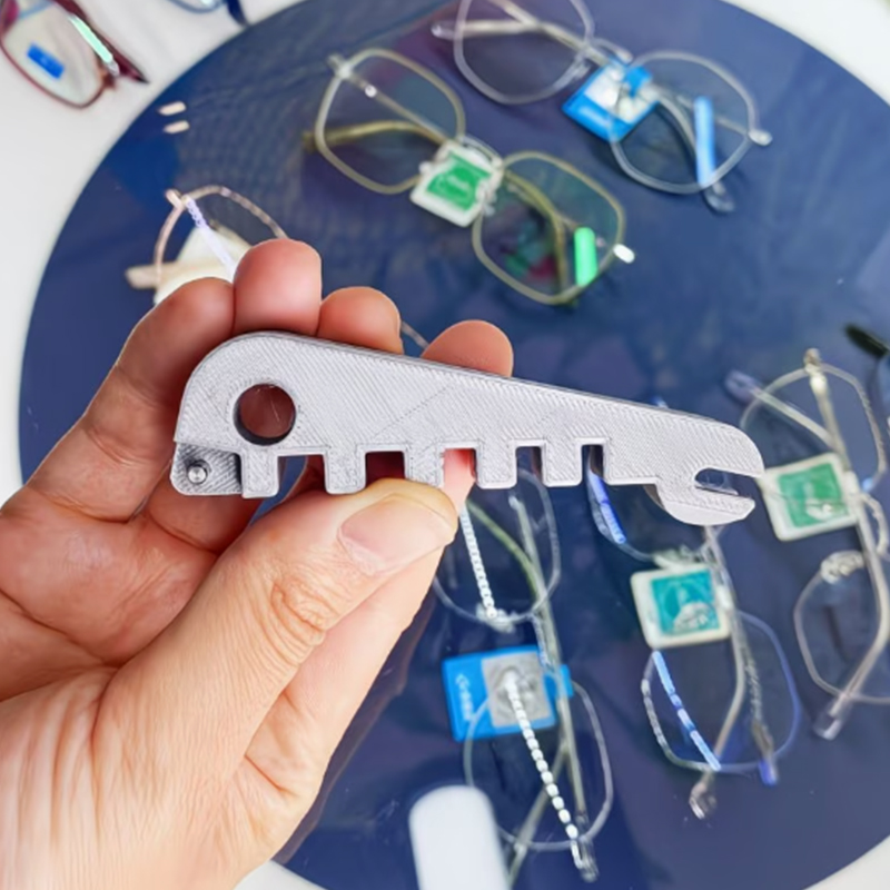 Multi Tool Plier - Kacamata Multifungsi dengan Kunci Pengatur Portabel,